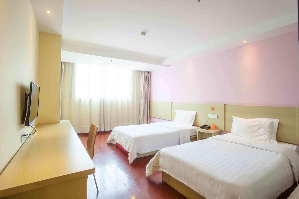 7Days Inn Yueyang East Maoling Pedestrain Street 객실 사진