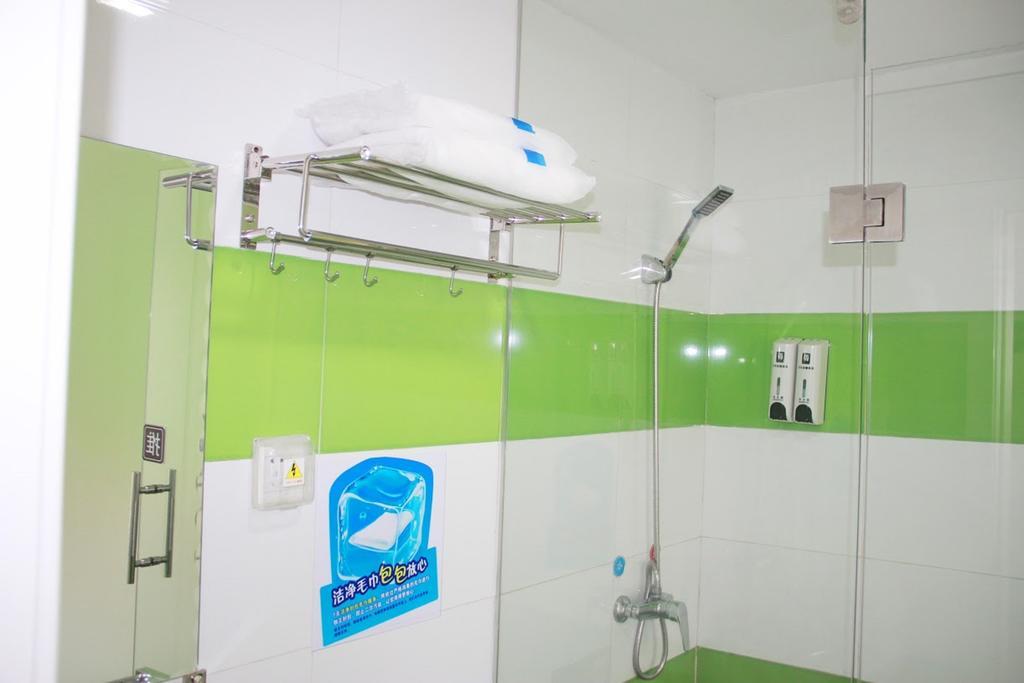 7Days Inn Yueyang East Maoling Pedestrain Street 외부 사진